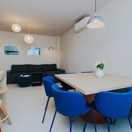 Apartahotel Apero 3*