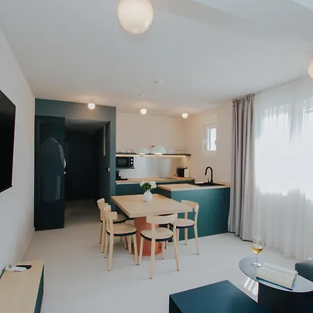 Apero Apartahotel Trogir