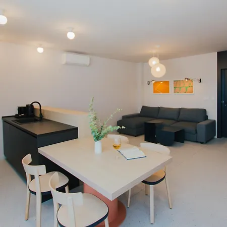 Apartahotel Apero Trogir